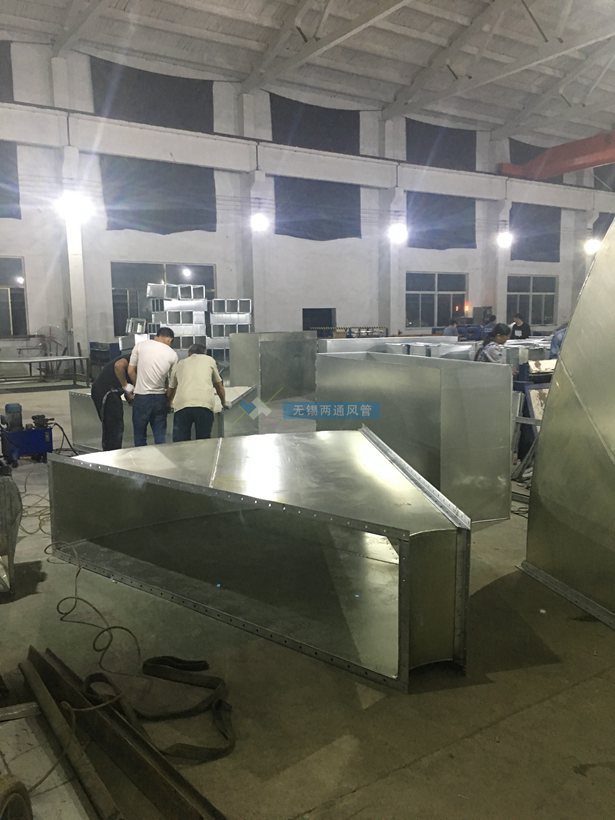 角鐵法蘭風(fēng)管定做價格